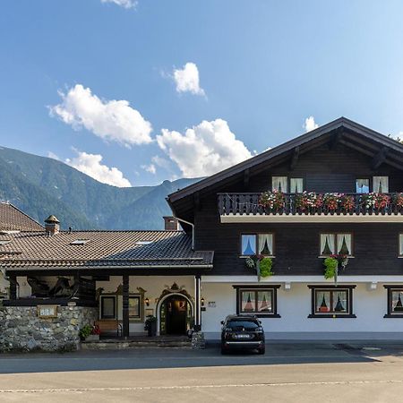 Hotel Alpenhof Oberau  Buitenkant foto