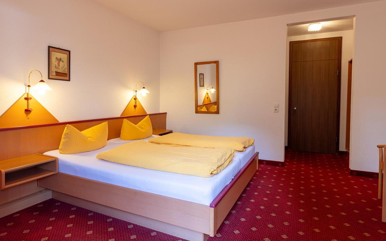 Hotel Alpenhof Oberau  Buitenkant foto