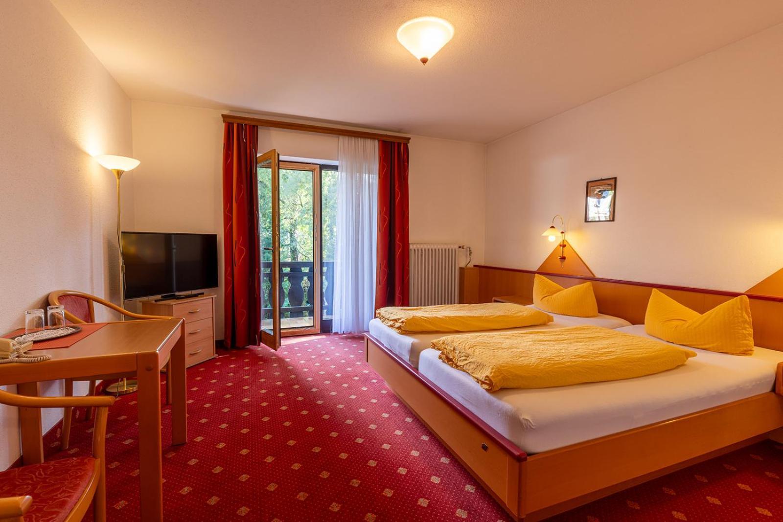 Hotel Alpenhof Oberau  Buitenkant foto