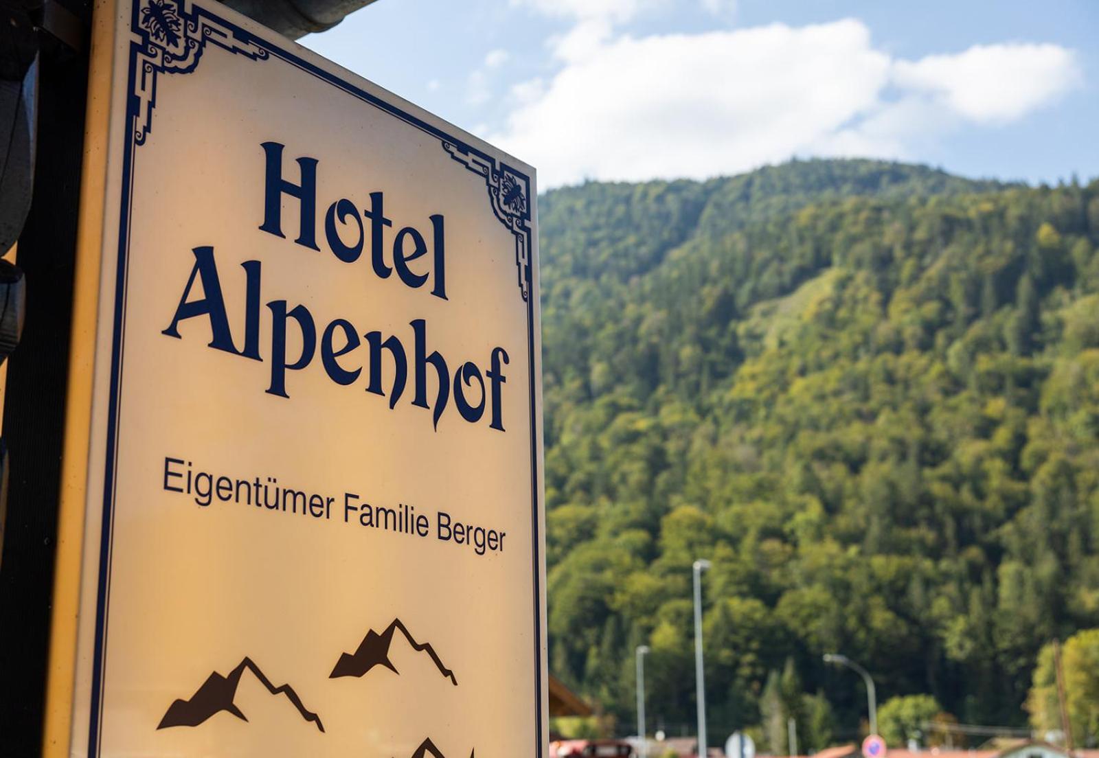 Hotel Alpenhof Oberau  Buitenkant foto