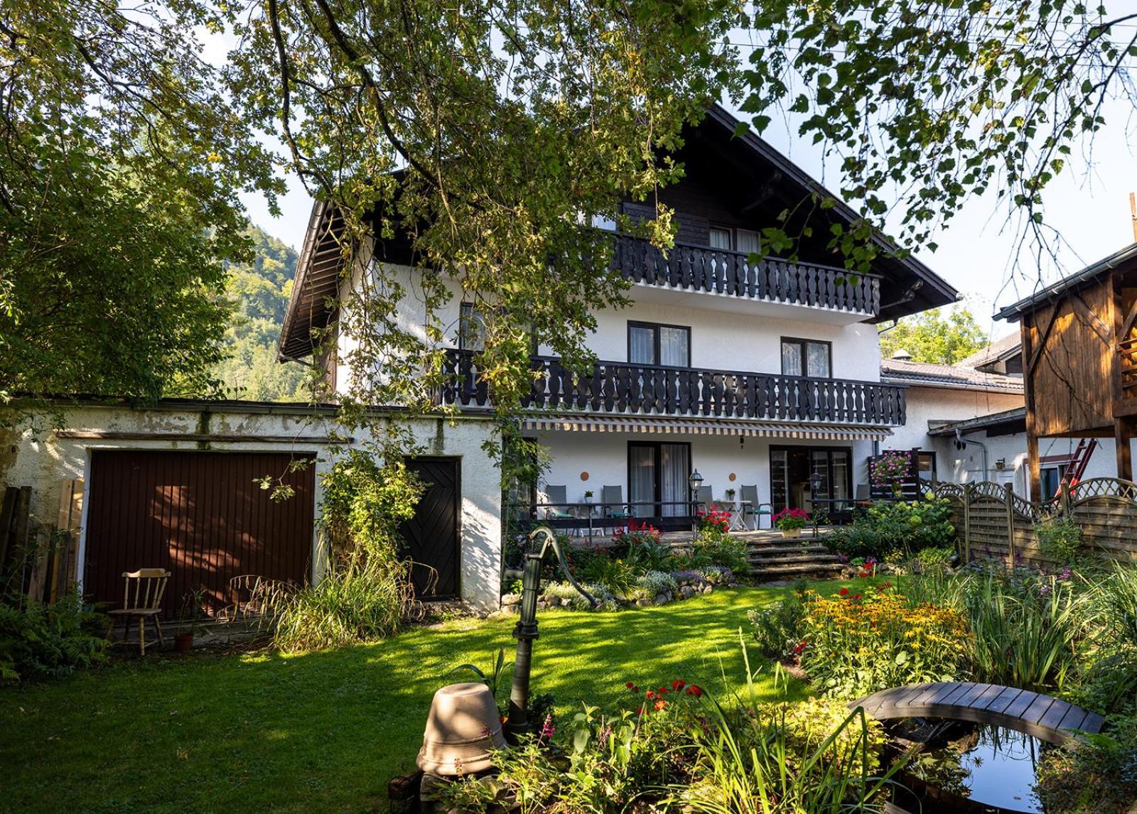 Hotel Alpenhof Oberau  Buitenkant foto